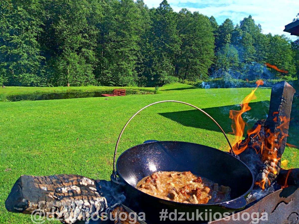 Dzukijos Uoga Pensionat Virsurodukis Exteriör bild